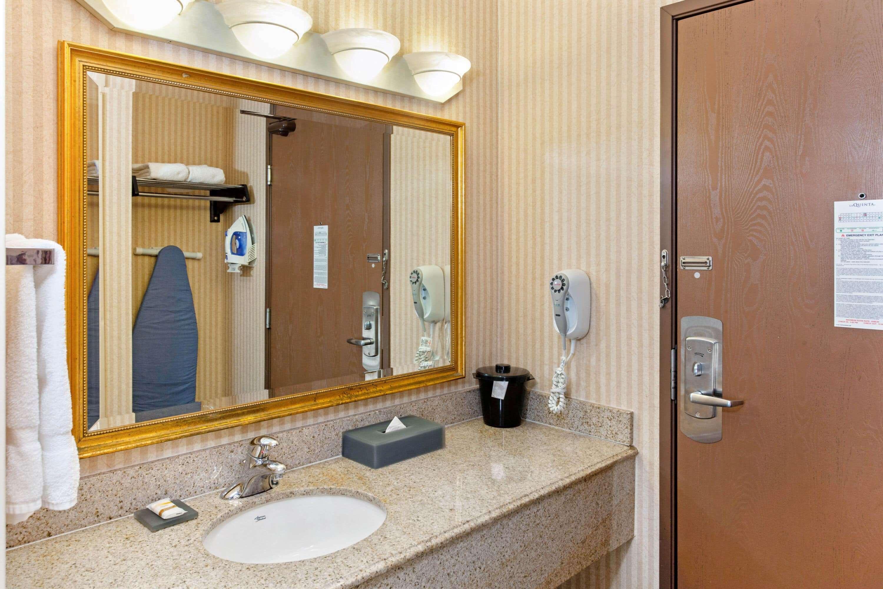 La Quinta By Wyndham Stevens Point Hotel Eksteriør billede